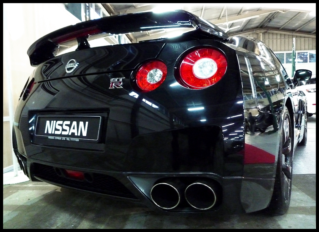 Nissan GTR