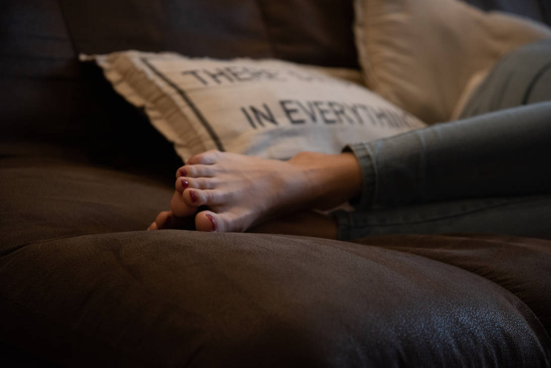 Feet on table set 1st part by thecomicbookgirl420 on DeviantArt