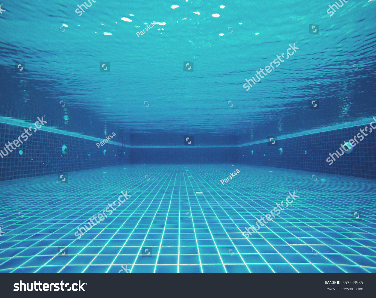 Stock-photo-underwater-in-swimming-pool-653543935