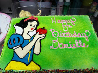 Snow White Cake