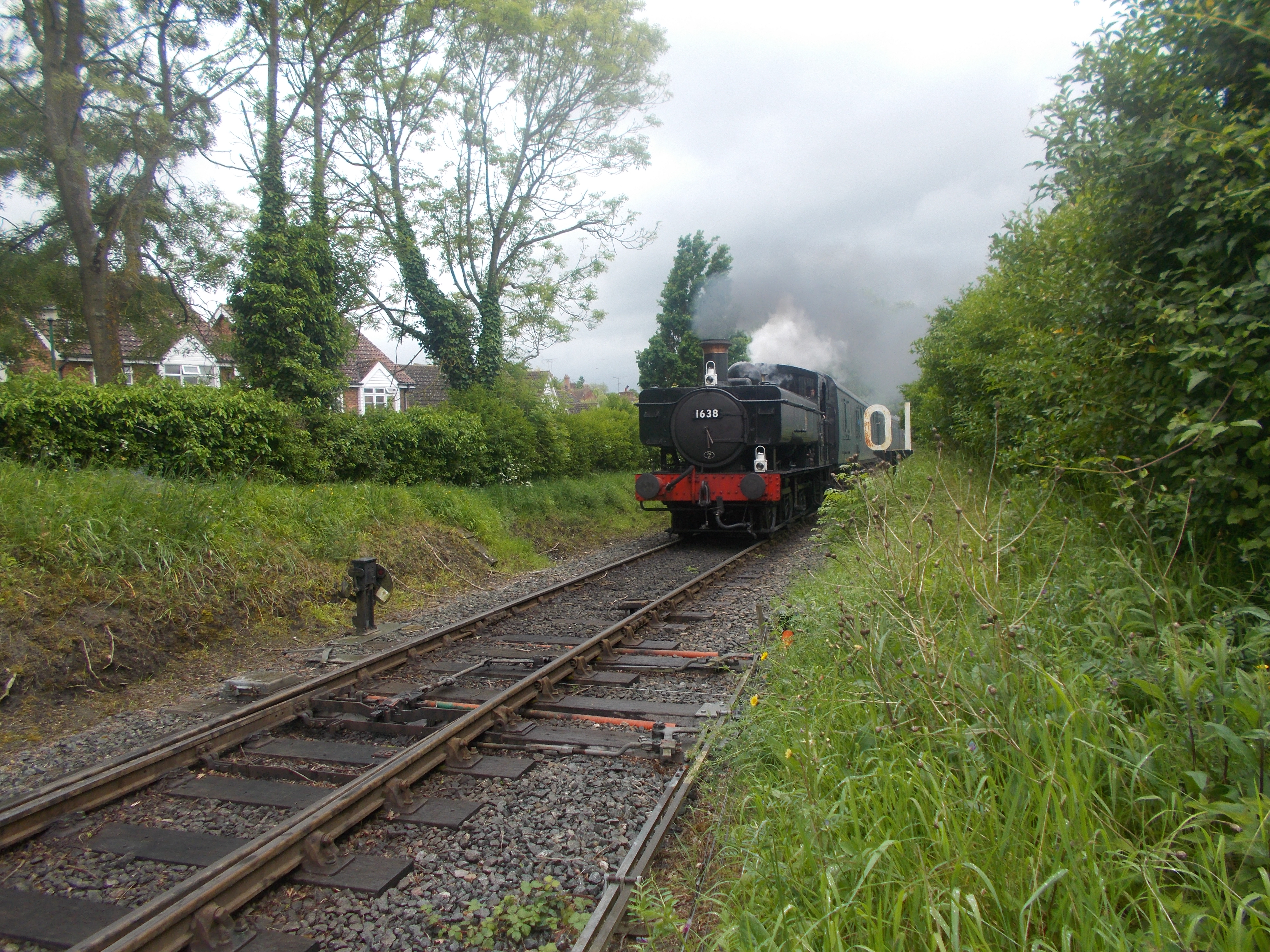 1638 climbing up the embankment