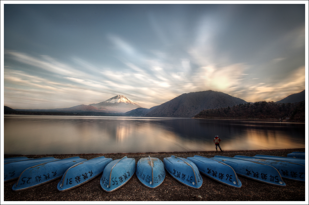 Motosu's Lake Mt Fuji-san