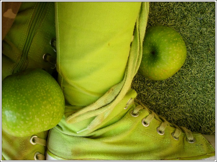 Green apples I