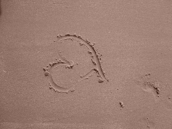 Beach 05 heart in sand