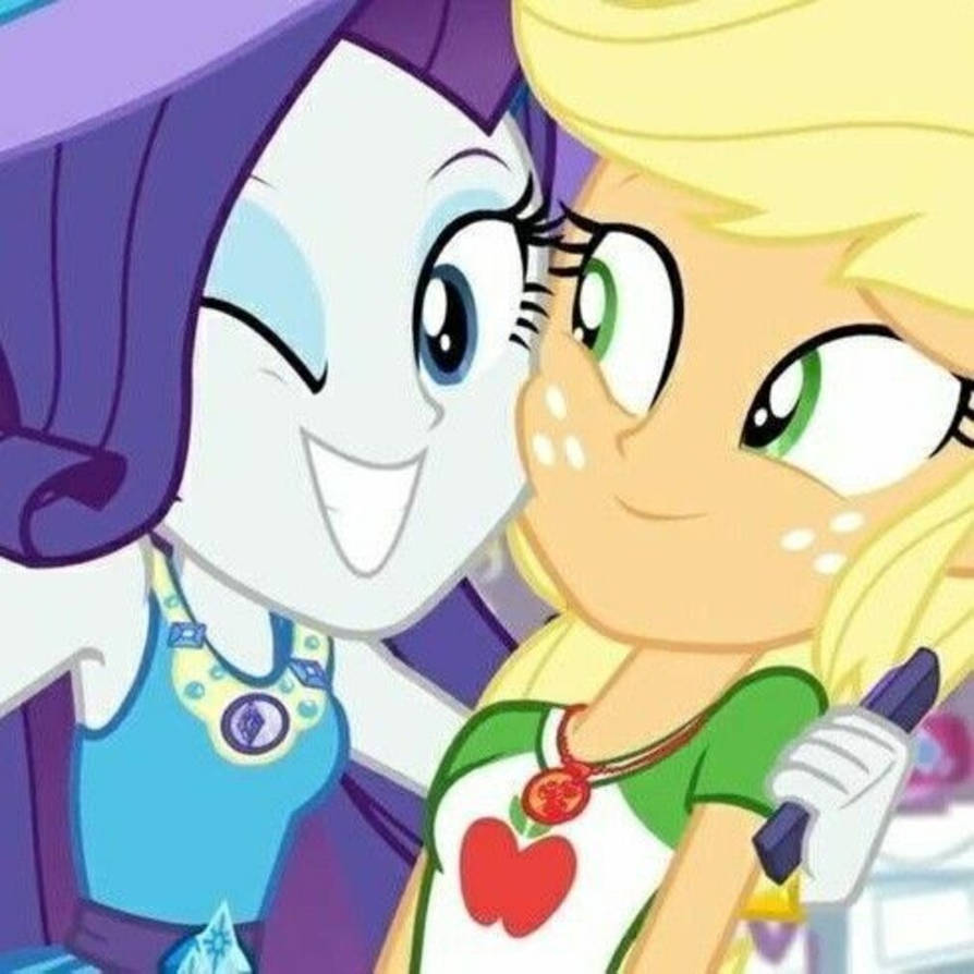 Rarity-I Love Me Some Applejack! by BenjiRivera1991 on DeviantArt