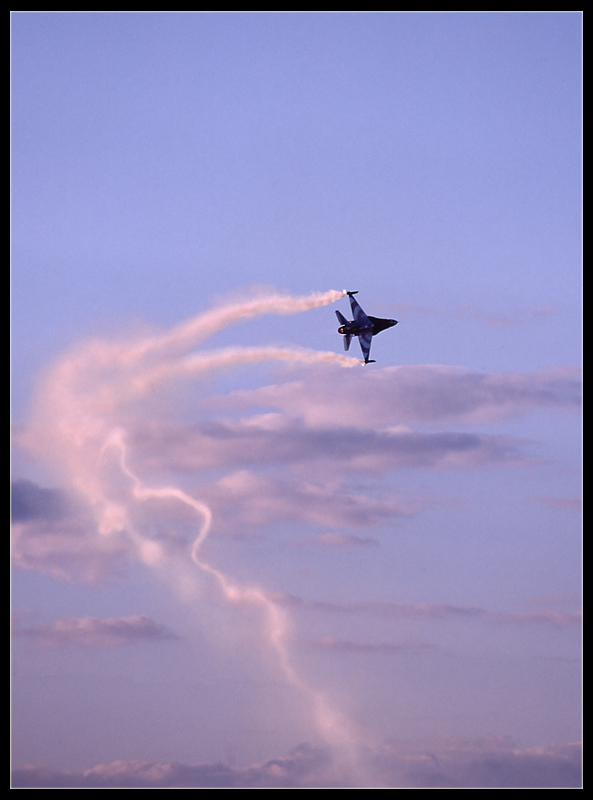 F-16 demo_1