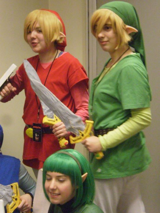 Red and Green Link