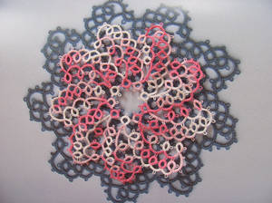 Tatting something