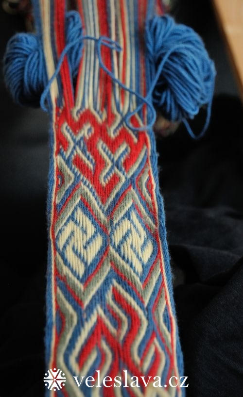 Snartemo Pattern Snartemo tablet weaving WIP 2 by veruce on DeviantArt