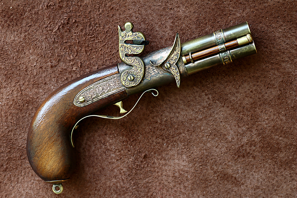 Flintlock pistol