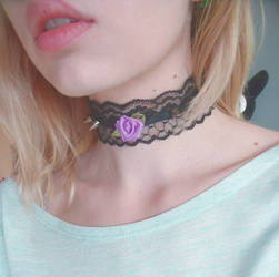 Lace collar - rose + spikes