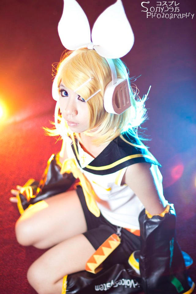 VOCALOID : Rin by cheroz on DeviantArt