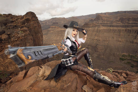 Ashe Cosplay