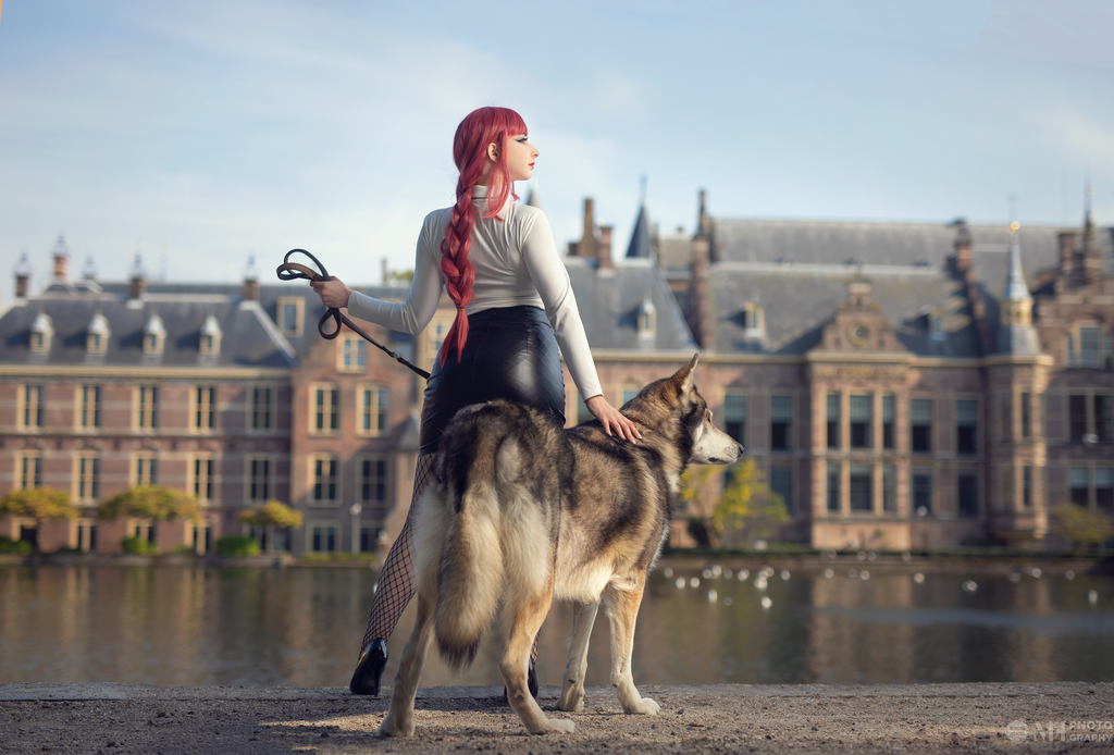 Makima from Chainsawman by MikomiHokina on DeviantArt