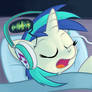 Sleepy Pones: Vinyl Scratch