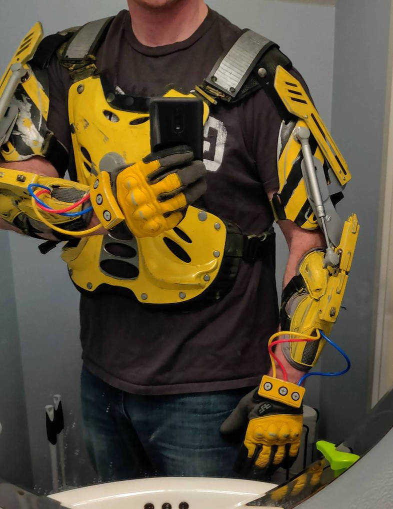 Android Costume pt3 by GingerSnapArms on DeviantArt