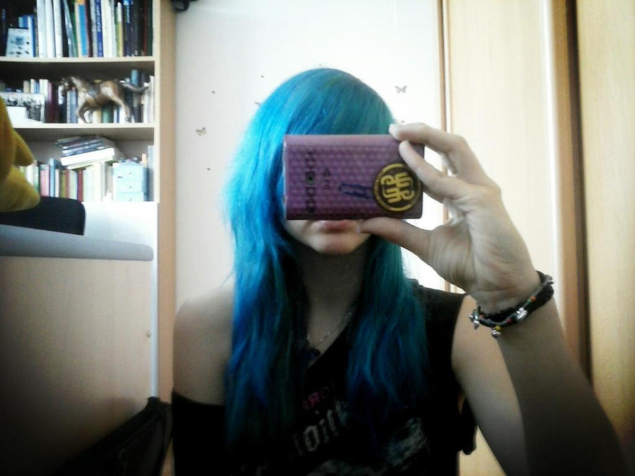 I'VE GOT BLUEHAIRBLUEHAIRBLUEHAIR.