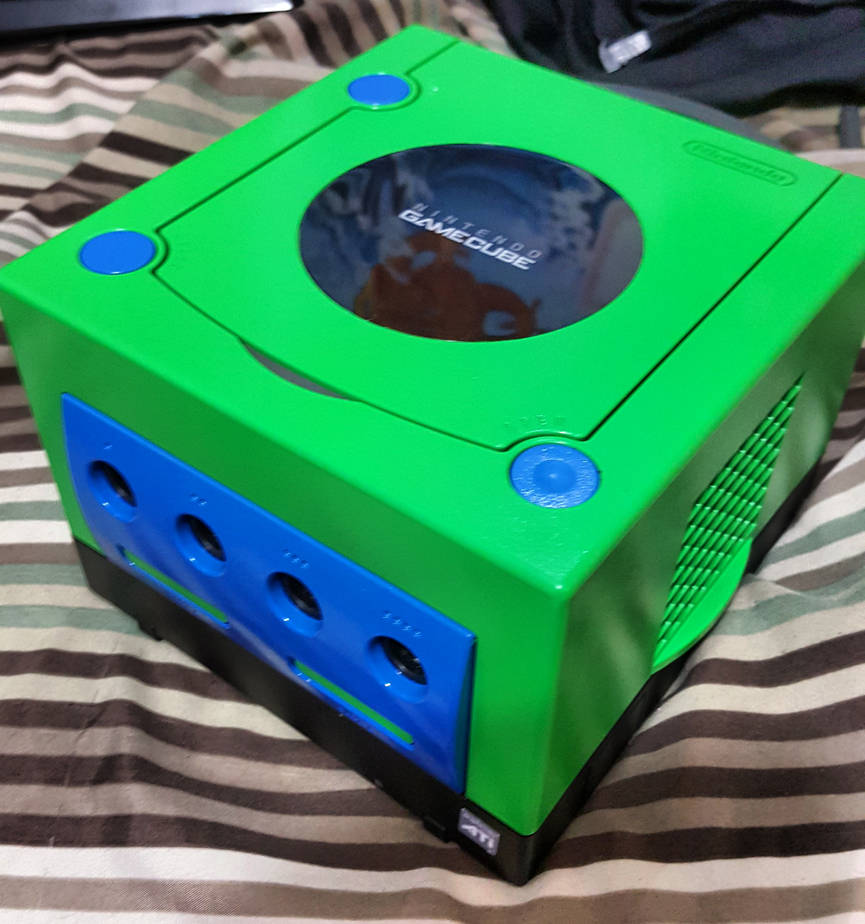 custom gamecube by marleensrain on DeviantArt
