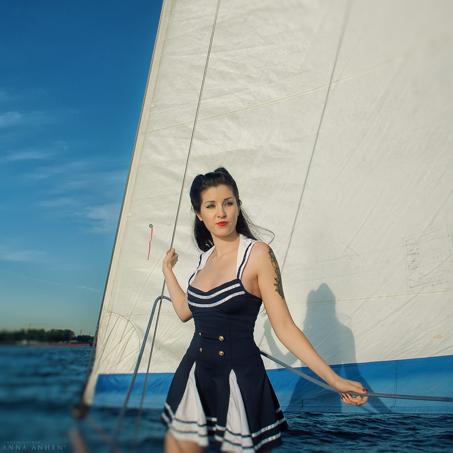 Pin-Up Girls - Sailor