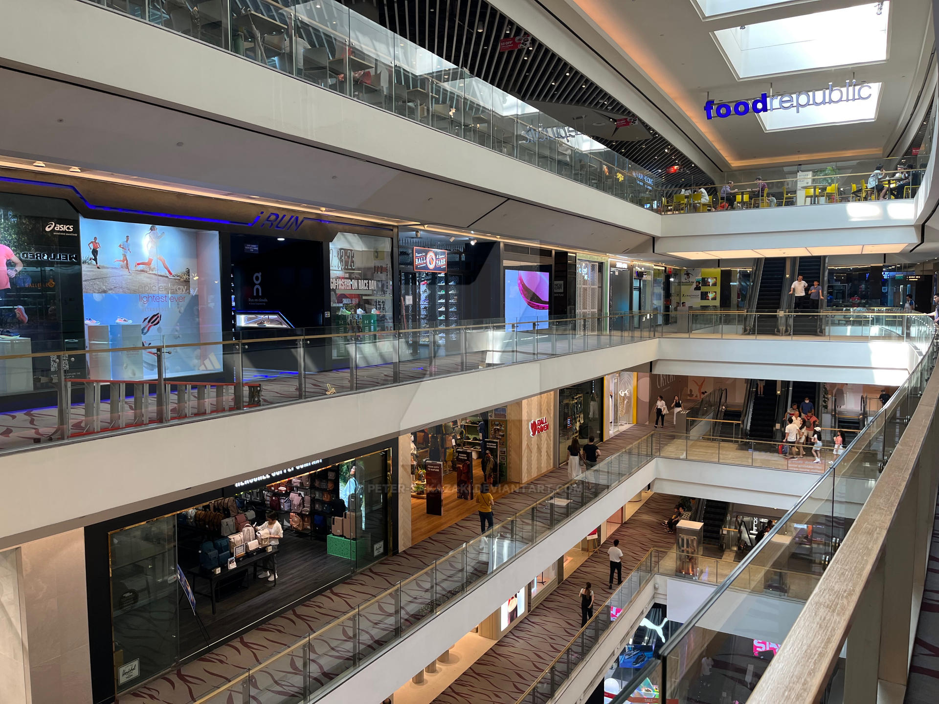 313 @ Somerset - Singapore Shopping Centres