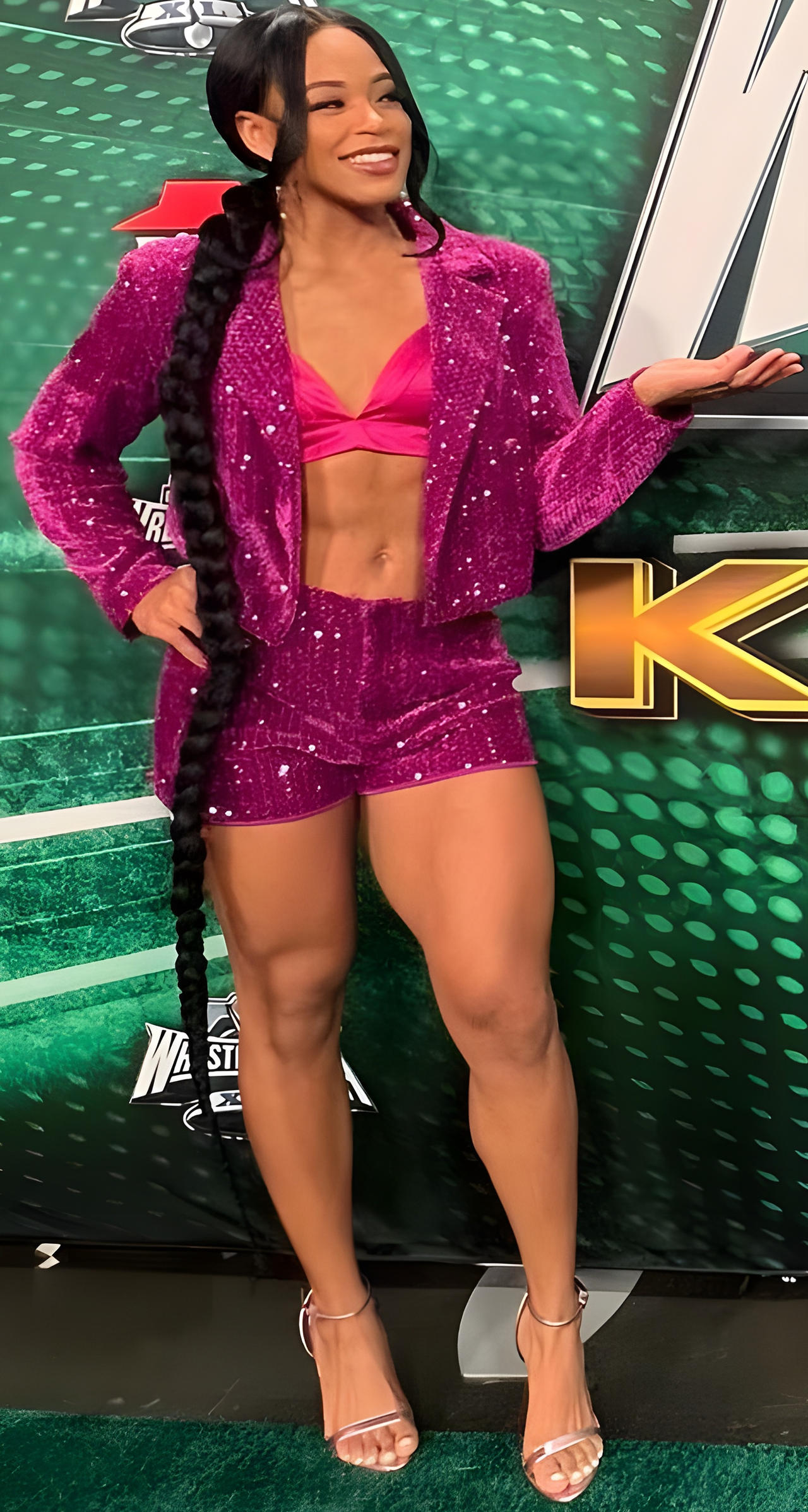 Ajoyib qizlar bilan jinsiy aloqa onlayn Sankt-Peterburg va Kommunar fohishalari