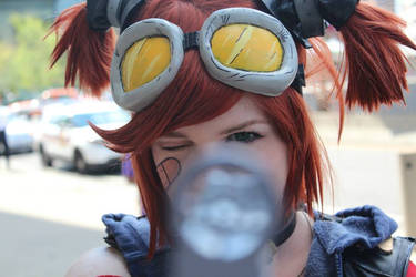 Gaige going for a kill shot