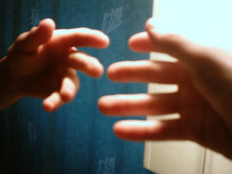 2 hands