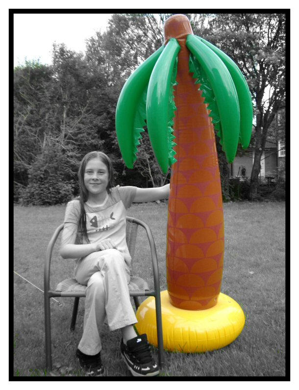 Fake Plastic Tree by pastillen on DeviantArt