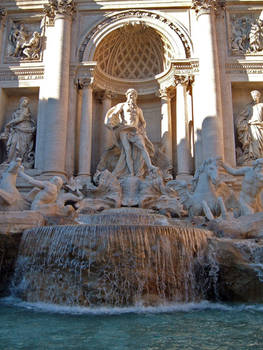 trevi fountain stock2