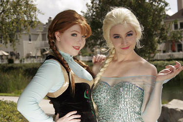 Anna and Elsa Cosplay