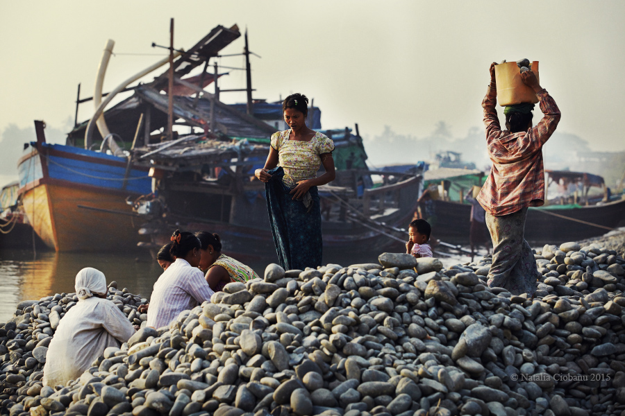 MraukU stones (4)