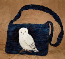 White Owl felted Bag