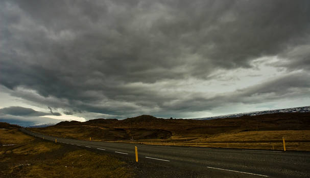 ICELAND - before the storm