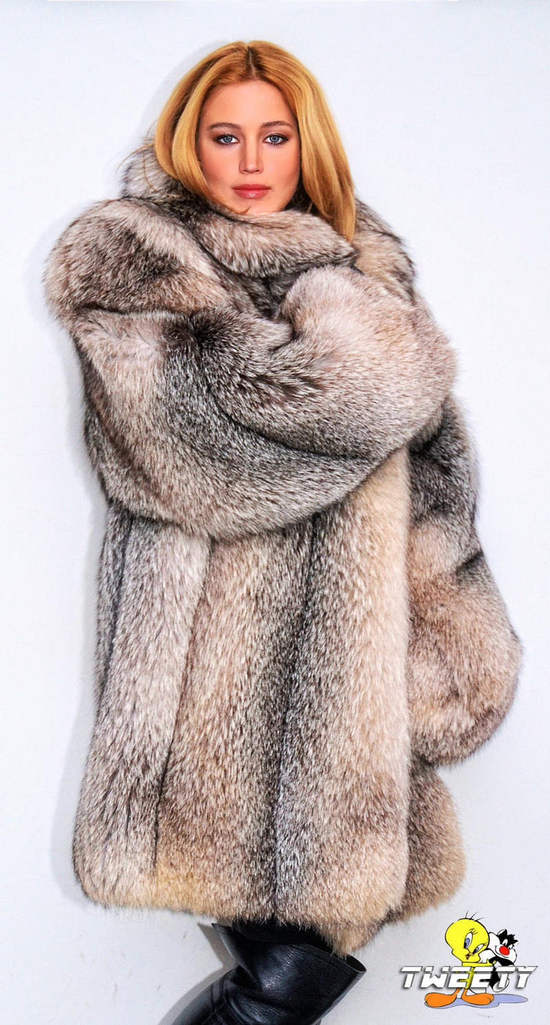 Jennifer Lawrence in fox fur coat by Tweety63 on DeviantArt