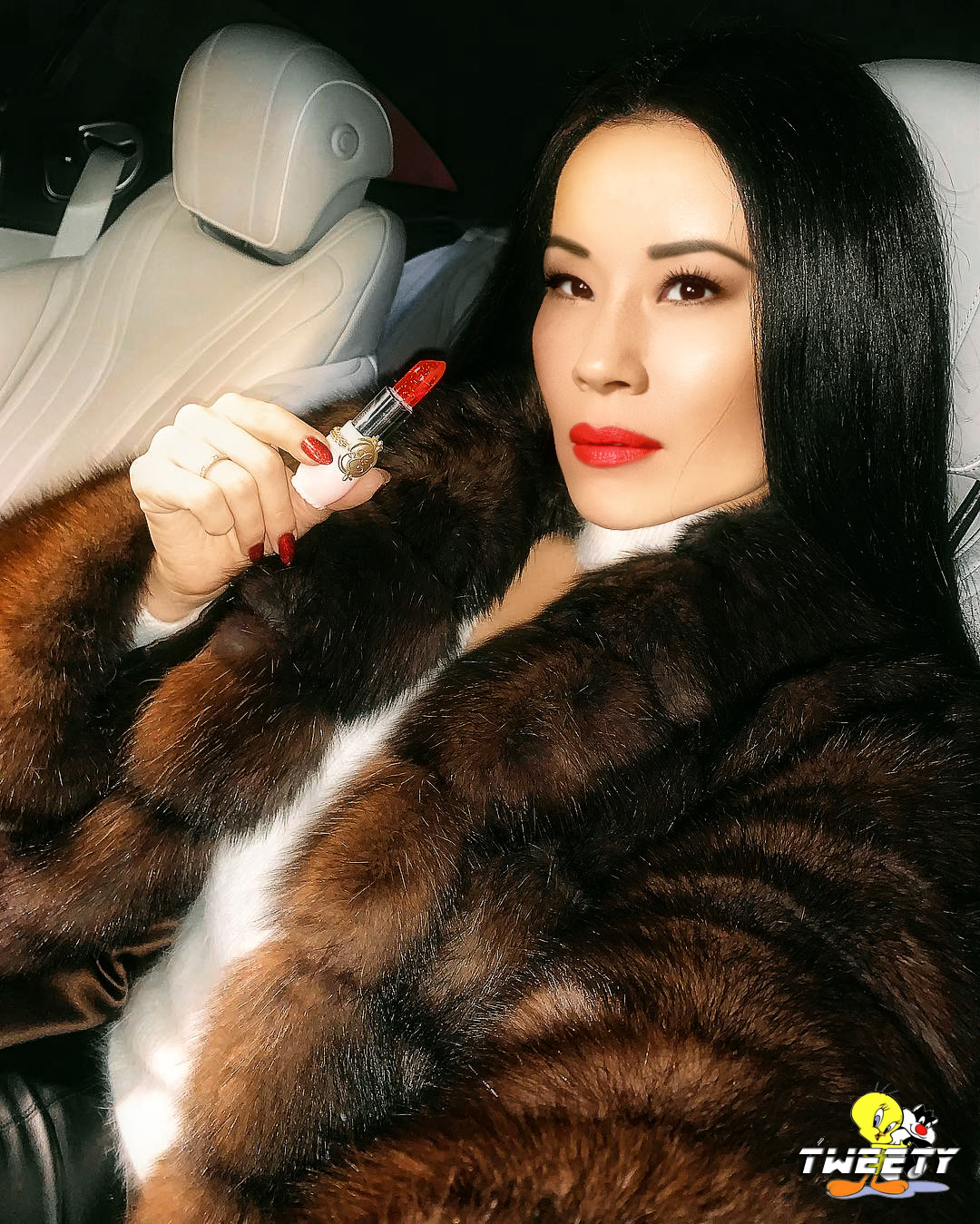 Lucy Liu In Sable Fur Coat commission By Tweety63 On DeviantArt lucy-liu-in-sable-fur-coat-commission-by-tweety63-on-deviantart