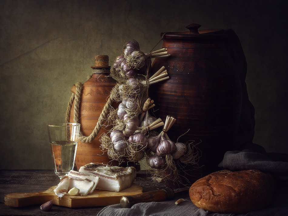 Still life with garlic