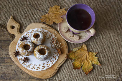 Baked apples - autumn delicacy