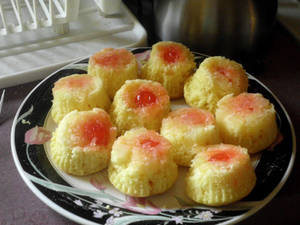 Pineapple Upside-Down Cupcakes