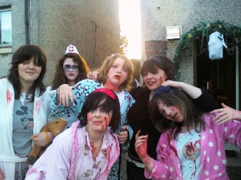 me and my friends halloween 09