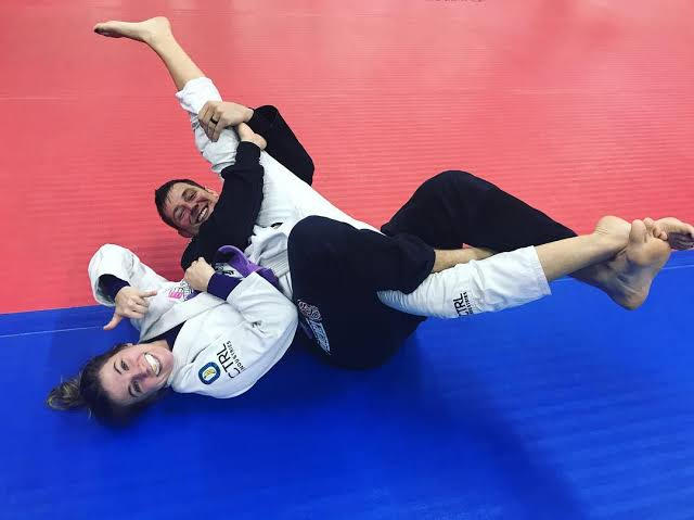 She likes being in the Spladle by Onkleber on DeviantArt