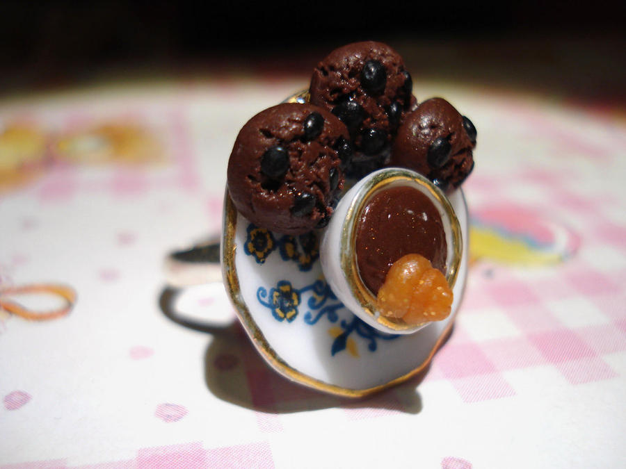 Hot Chocolate and Cookies Ring