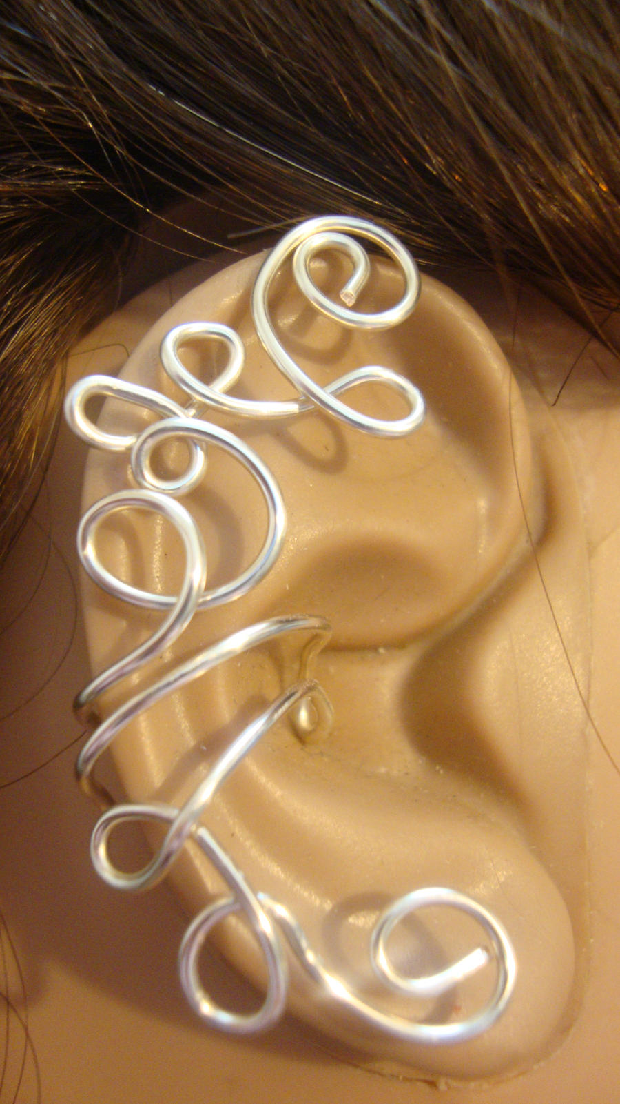 silver wire loops ear cuff