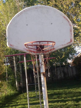 Basketball hoop