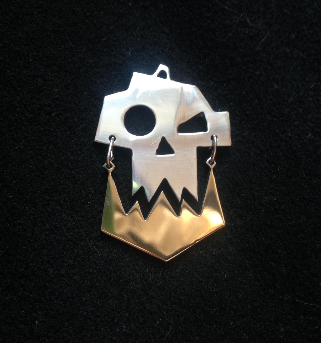 Warhammer 40k stainless steel Ork pendant Warhammer 40k stainless steel Ork pendant