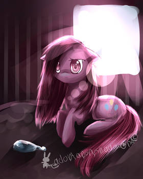 Pinkamena the broken party pony