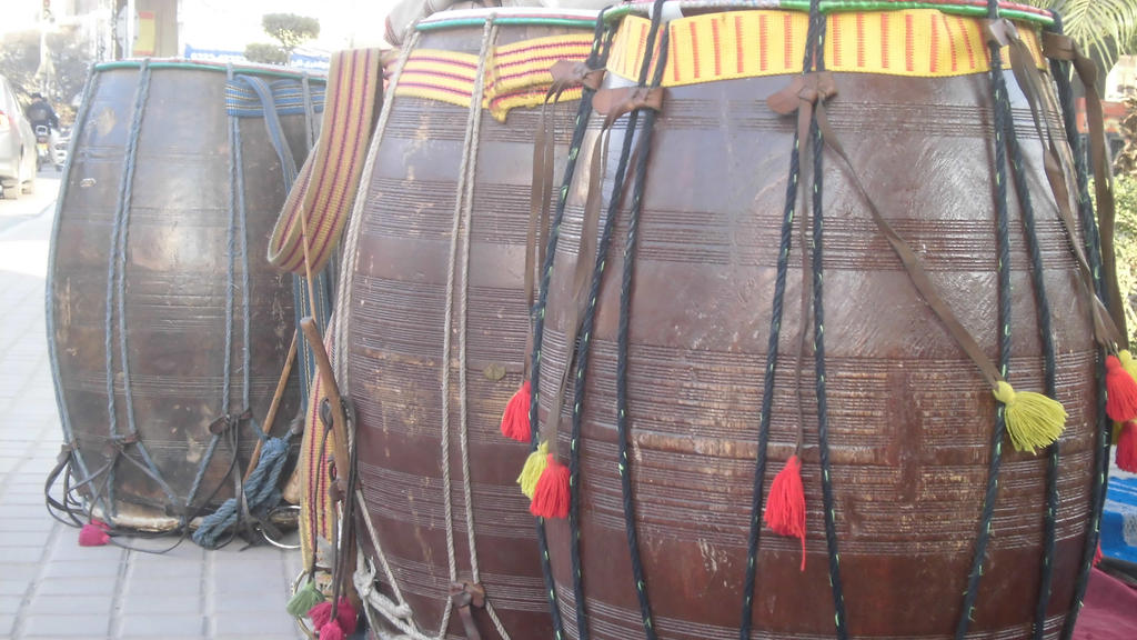 drums (dhol) on the road