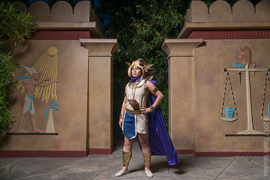 Yugioh Cosplay - Pharaoh Atem - At the gates