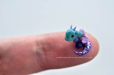 Baby Fairy Dragon Micro sculpture