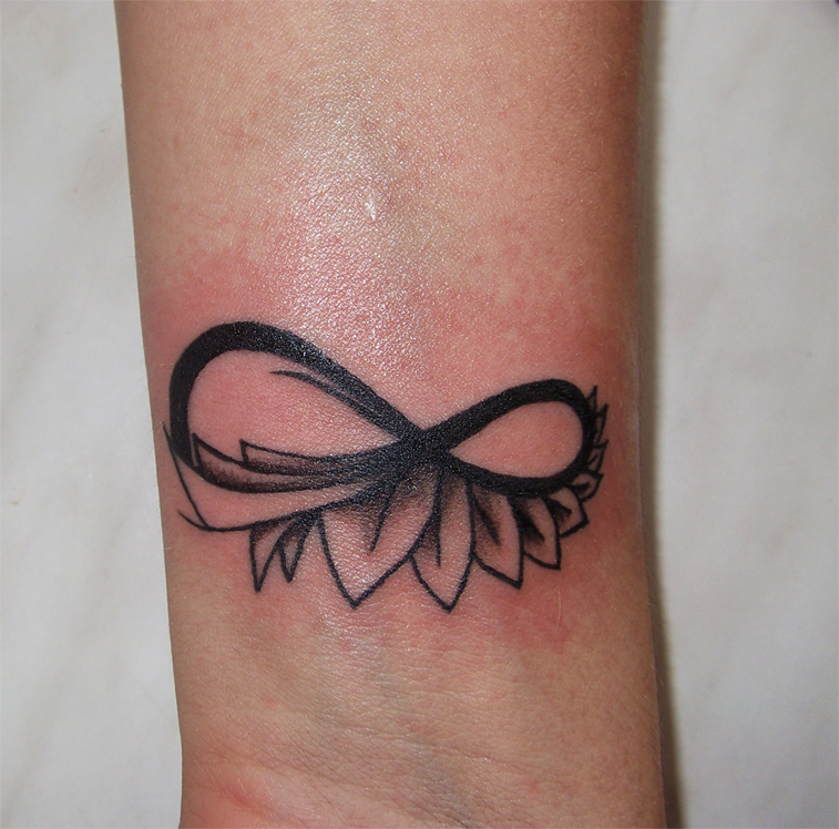 Infinite tattoo