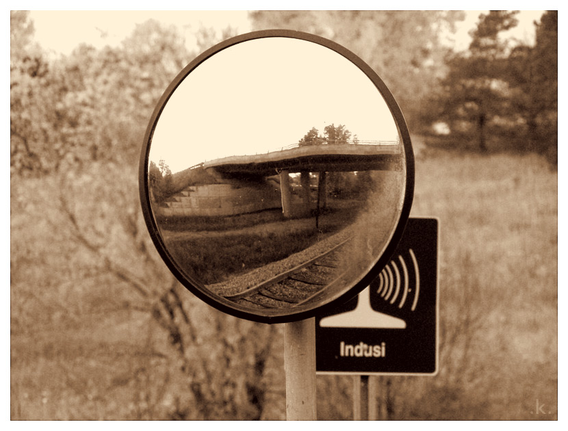 mirror bridge